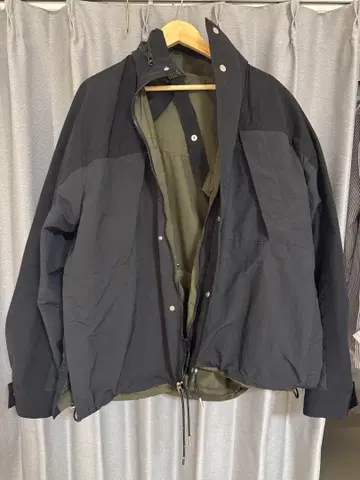 sacai 23aw matte taffeta reversible
