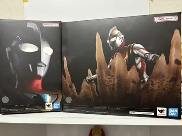 S.H.Figuarts 진골조제법 울트라맨 가이아(V2) 세트