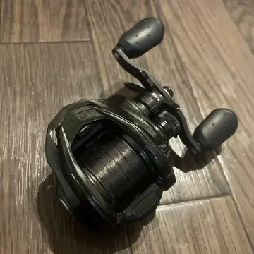Abu Garcia ROXANI 7 베이트릴 7.1:1
