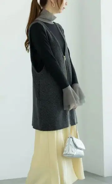 [ 미사용 새상품 ] 미들 베스트 Te chichi (테치치)