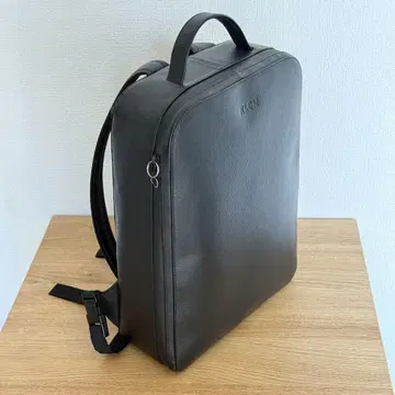 KLON 가죽 백팩 하자품