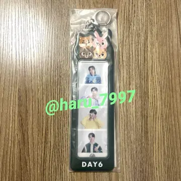 DAY6 사진 프레임 키링 전원
