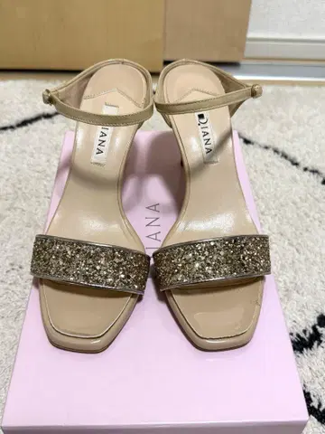 다이애나 글리터 뮬 베이지