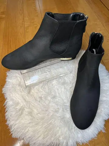 [ DIANA ] 블랙 사이드 고어 부츠 23cm