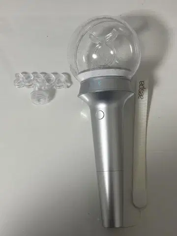 [ 공식 ] aespa 에스파 응원봉 ver.1 지젤 엠블럼 세트