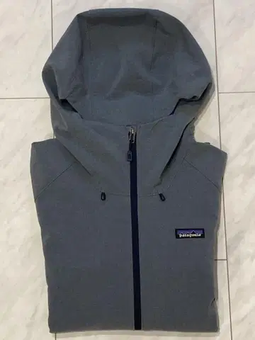 Patagonia 파타고니아 남성용 그레이 마운틴 파카