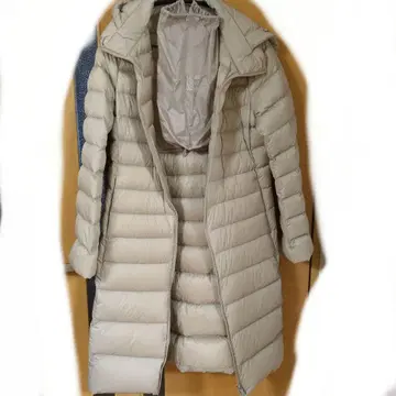 UNIQLO 울트라 라이트 다운 롱 코트