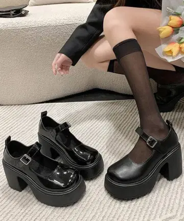 블랙 로퍼 통굽