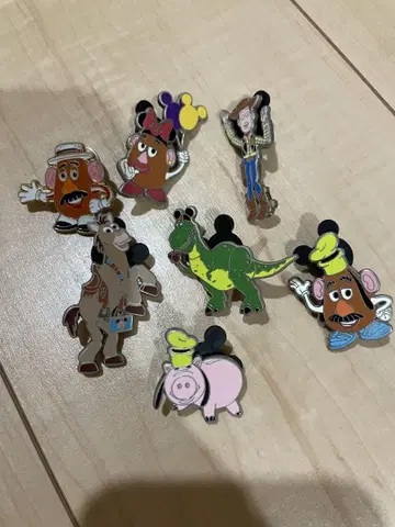 도쿄 디즈니 리조트 토이스토리 [핀 배지 7개 세트]