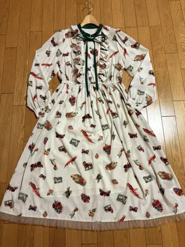 로이스크레용 오브제 원피스