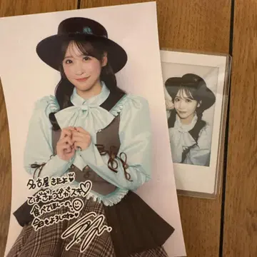 사쿠라이 유이 탐정 의상 폴라로이드