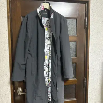 맨해트너즈 코트 하자 있음
