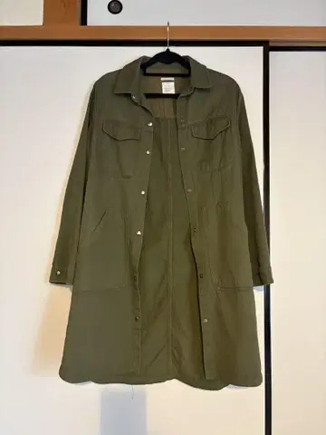 [ ZARA ] 올리브 밀리터리 자켓