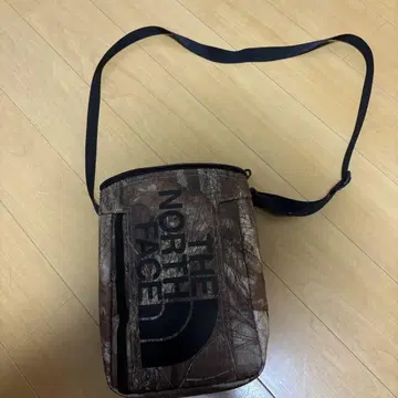THE NORTH FACE 카모플라쥬 숄더백