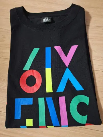 6IX SENSE T셔츠 M 사이즈