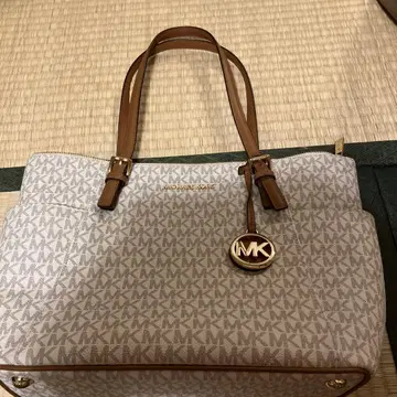MICHAEL KORS 백