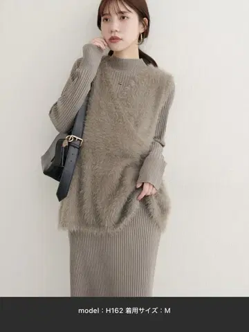 natural couture 페더 페플럼 베스트 + 리브 타이트 원피스