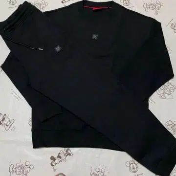 [ 새상품 ] HUGO BOSS 남성용 맨투맨 트레이닝복 맨투맨