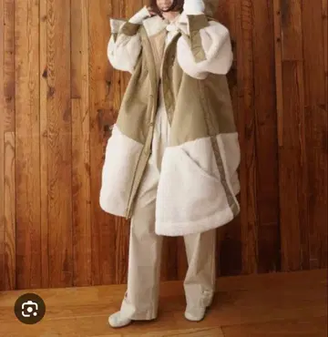 에트레토쿄 야노 미키코 콜라보 밀리터리 보아 코트