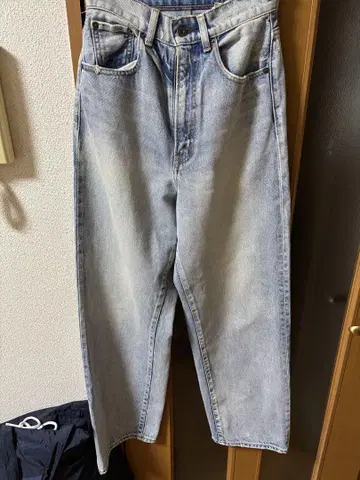 마우지 HW DAMAGE LOOSE STRAIGHT 25
