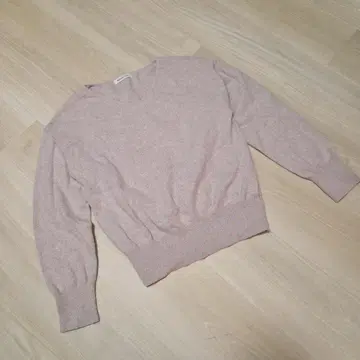 NATURAL BEAUTY BASIC 핑크 베이지 V넥 니트