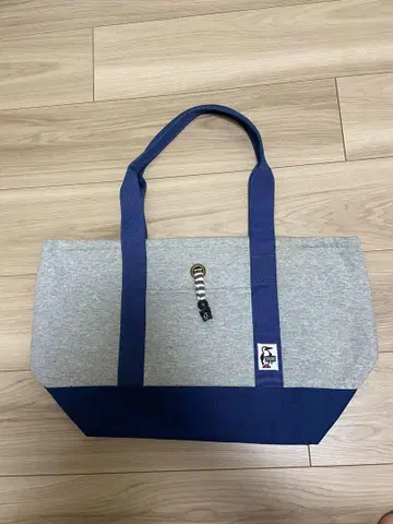 참스 토트백