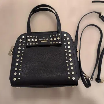 kate spade 스터드 장식 핸드백