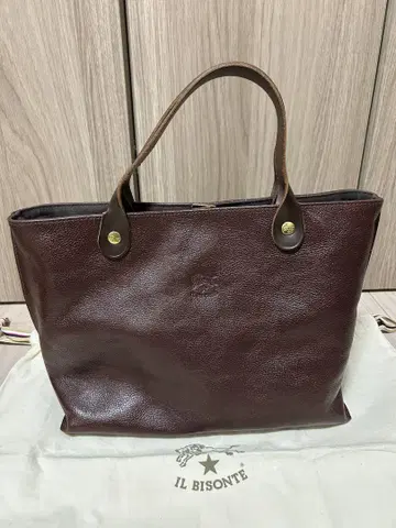새상품급 IL BISONTE 가죽 토트백 짙은 갈색