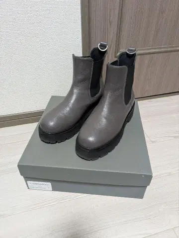 그레이 가죽 사이드 고어 부츠