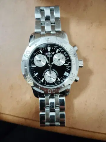 Tissot PRS 200 크로노그래프 손목시계