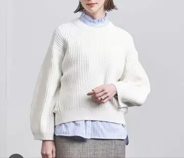 UNITED ARROWS 아제 볼륨 슬리브 니트 화이트