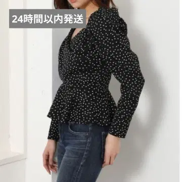 [ 24시간 이내 발송 ] rienda 마톤 슬리브 페플럼 상의