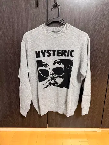 HYSTERIC GLAMOUR 그레이 크루넥 니트