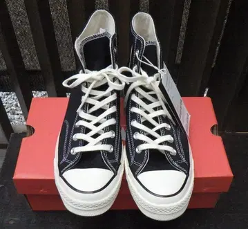 미사용 새상품 CONVERSE CT70 척테일러 하이컷 28cm