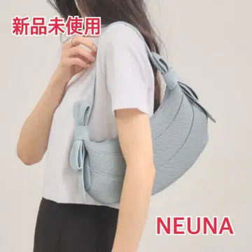 [ 최종 가격 인하 ] NEUNA  리본 백 핸드백 블루