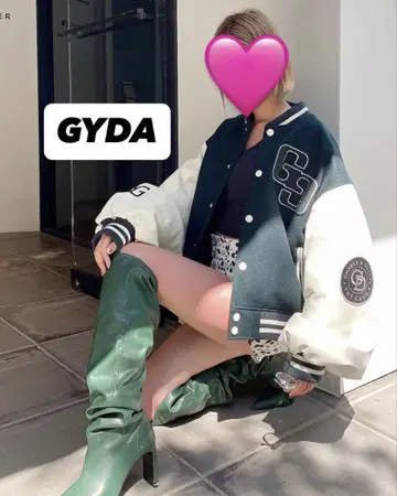 GYDA 바시티 자켓