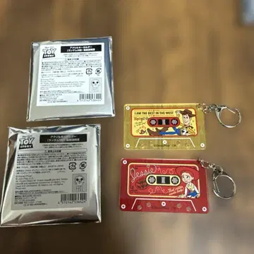 토이스토리 우디 제시 아크릴 키링 콜라보 카페 굿즈