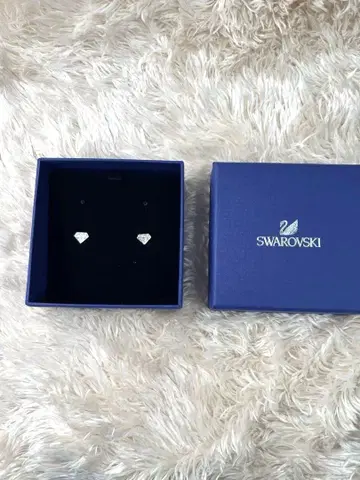 Swarovski 하트형 크리스탈 귀걸이 5353858