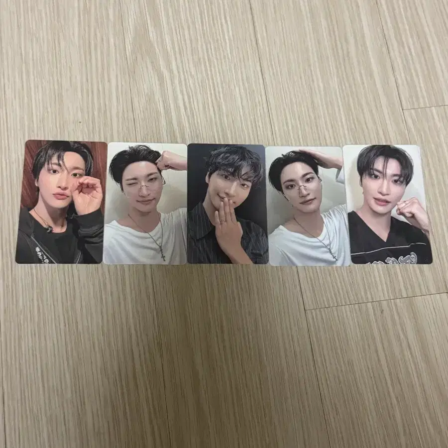 Shop ateez 8room on Bunjang Global Site - No more Korean account!