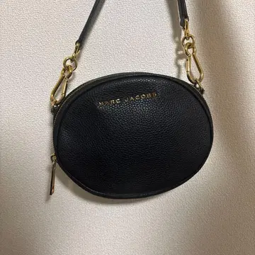MARC JACOBS 블랙 오벌 숄더백
