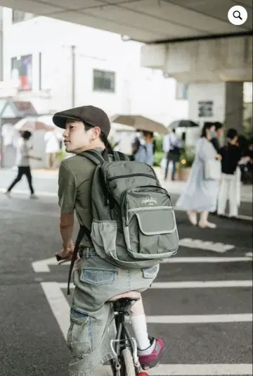 정가 13,900엔 wudge boy 와지 보이 백팩 그레이