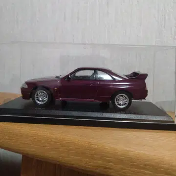 NOREV Nissan Skyline GT-R ( 1995 ) 1/43