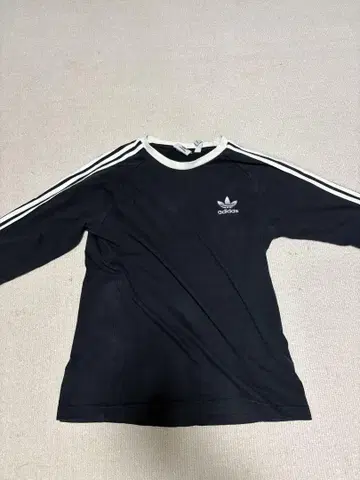 adidas 블랙 스트라이프 T셔츠 L