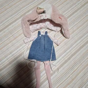 네오 브라이스 아웃핏