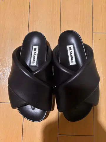 JIL SANDER 블랙 샌들 36 사이즈