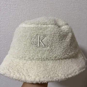Calvin Klein Jeans 아이보리 버킷햇 M