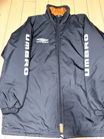 UMBRO 블랙 나일론 자켓