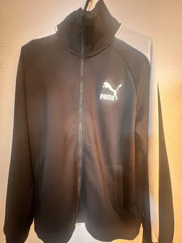 PUMA 풀 지퍼 자켓 블랙/화이트