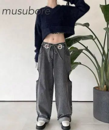 musubore 페더얀 V넥 니트 무스보레