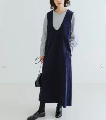 어반 리서치 2024 AW U넥 코듀로이 점퍼 원피스